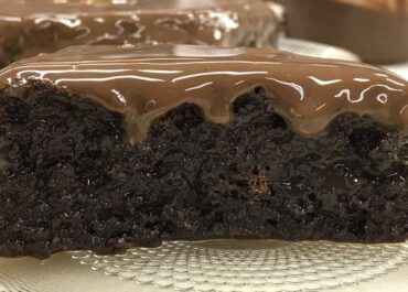 Bolo Molhadinho de Chocolate: A receita da Vovó