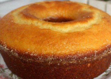 Bolo Perfumado de Iogurte: Receita Fácil