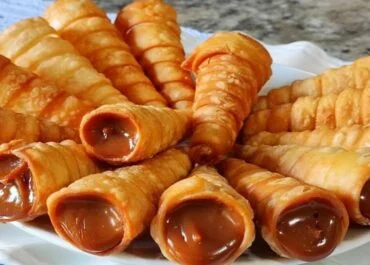 Canudinho Recheado com Doce de Leite