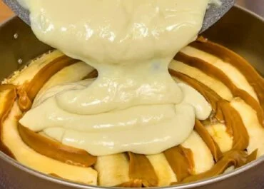 Torta de Banana Recheada: sobremesa perfeita